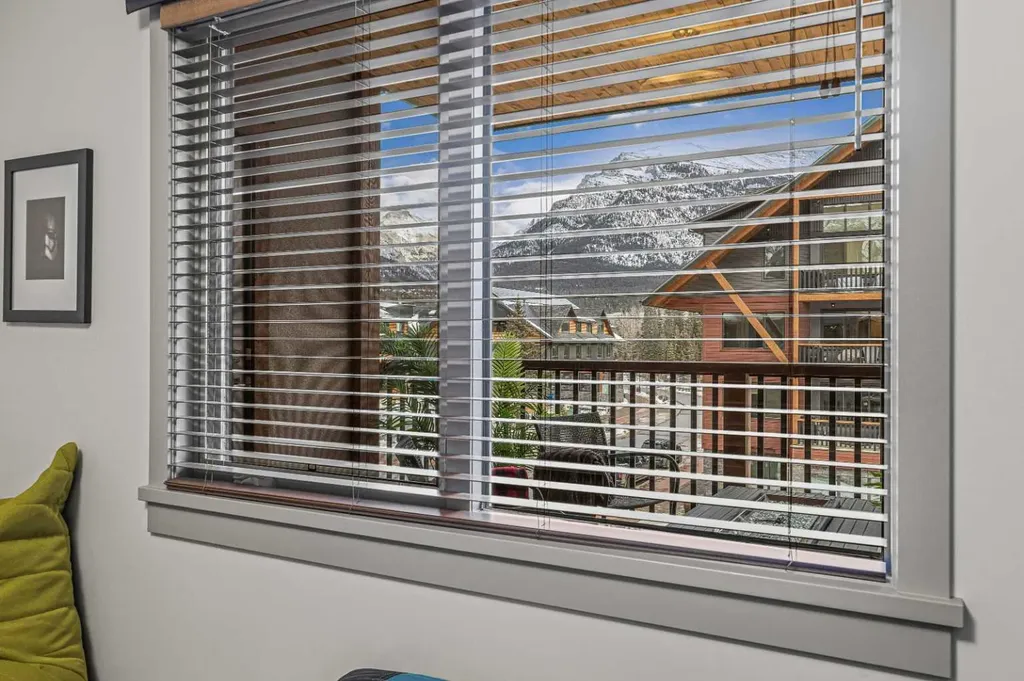 1105 Spring Creek Drive Canmore AB T1W 0M6