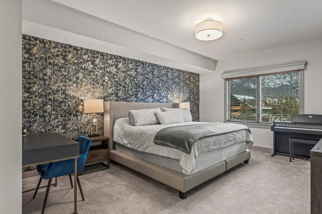 1105 Spring Creek Drive Canmore AB T1W 0M6