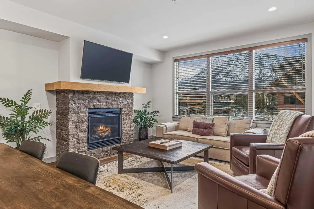 1105 Spring Creek Drive Canmore AB T1W 0M6