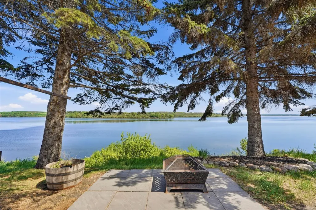 25054 South Pine Lake Road Rural Red Deer County AB T0M 1S0