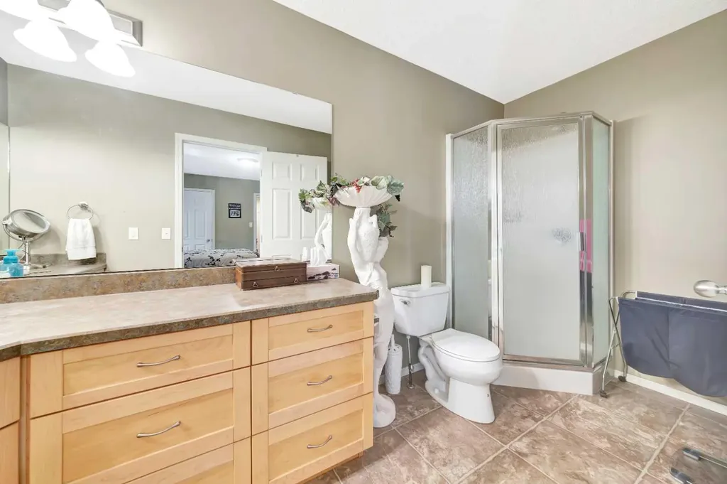 317 6 Avenue Paradise Hill SK S0M 2G0