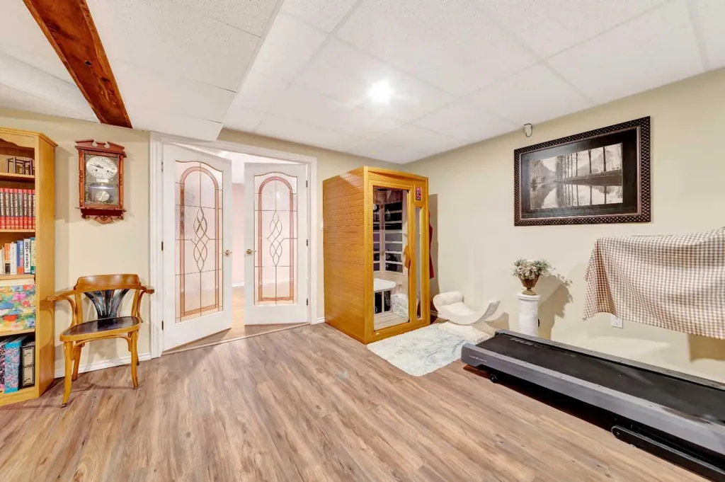 317 6 Avenue Paradise Hill SK S0M 2G0