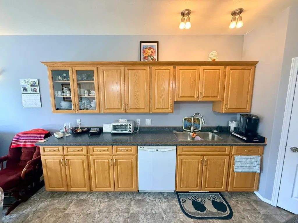10612 97 Avenue La Crete AB T0H2H0