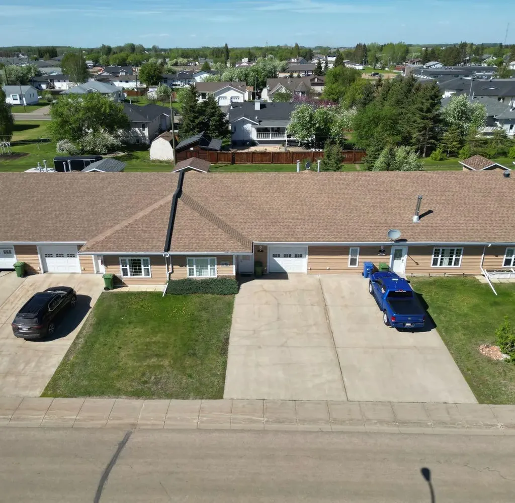 10612 97 Avenue La Crete AB T0H2H0