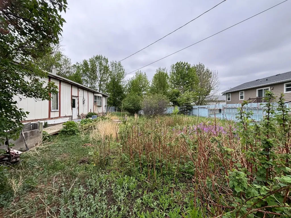 15N 2 Street W Magrath AB T0K 1J0