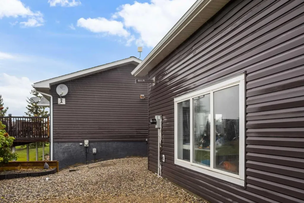264230 Range Road 264 Rural Rocky View County AB T0M 1B0