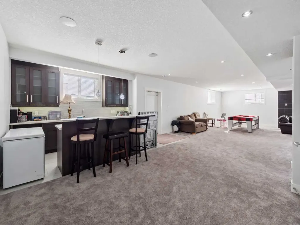 126 Cambridge Park Way Rural Rocky View County AB T1Z0A2