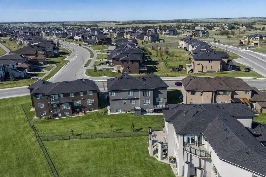 126 Cambridge Park Way Rural Rocky View County AB T1Z0A2