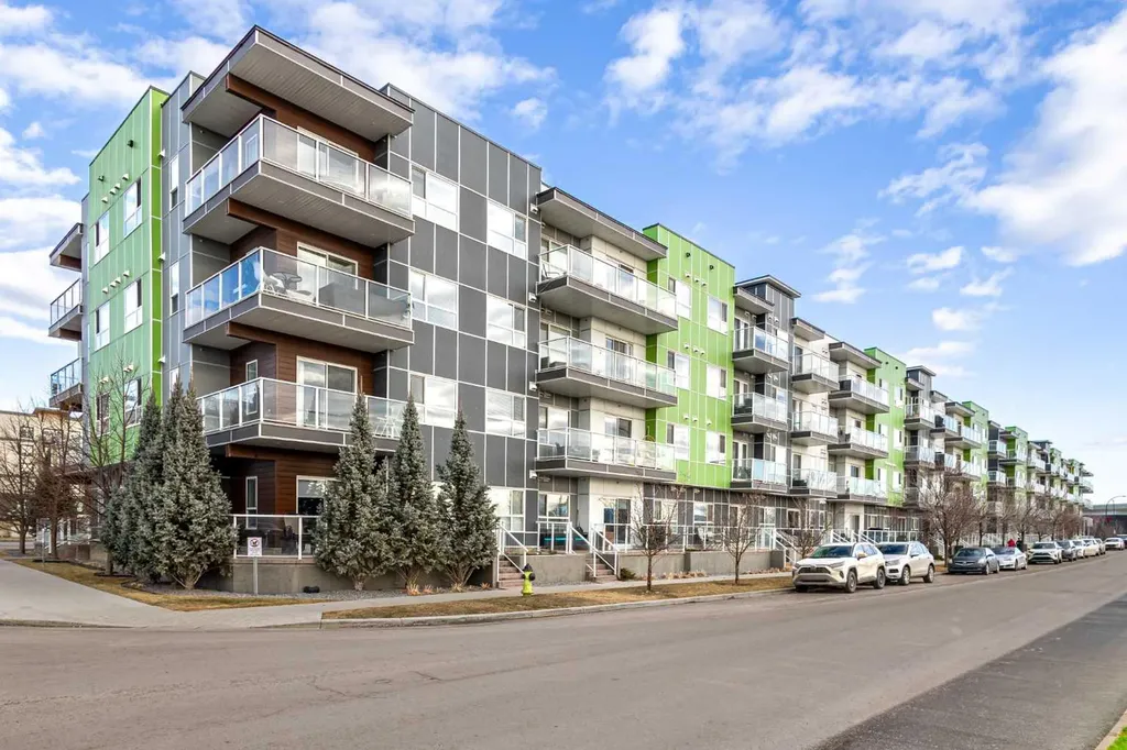 20 Seton Park SE Calgary AB T3M 2V4