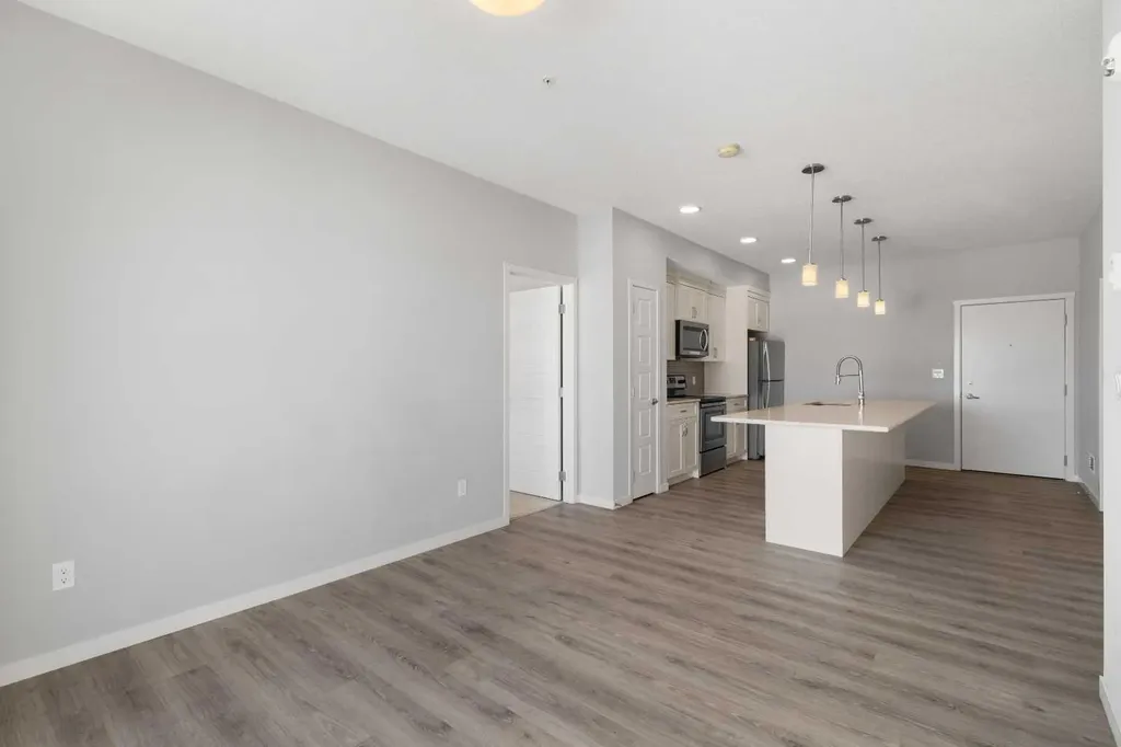20 Seton Park SE Calgary AB T3M 2V4