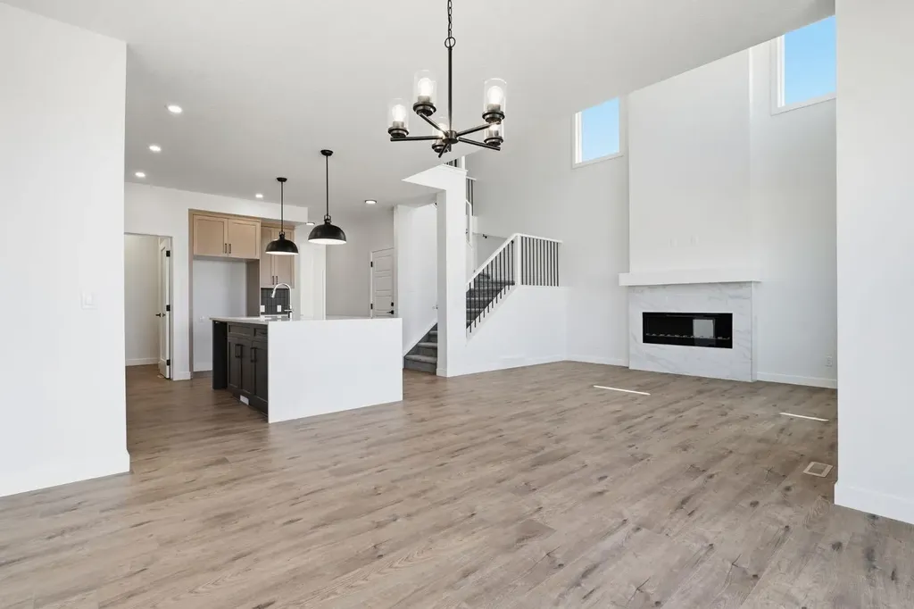 731 Langley Terrace SE Airdrie AB T4A3R1