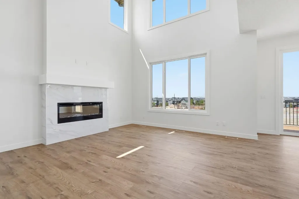 731 Langley Terrace SE Airdrie AB T4A3R1