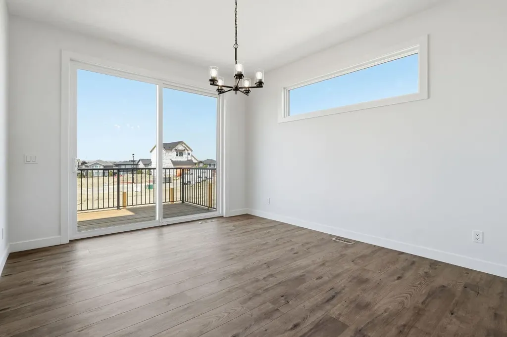731 Langley Terrace SE Airdrie AB T4A3R1