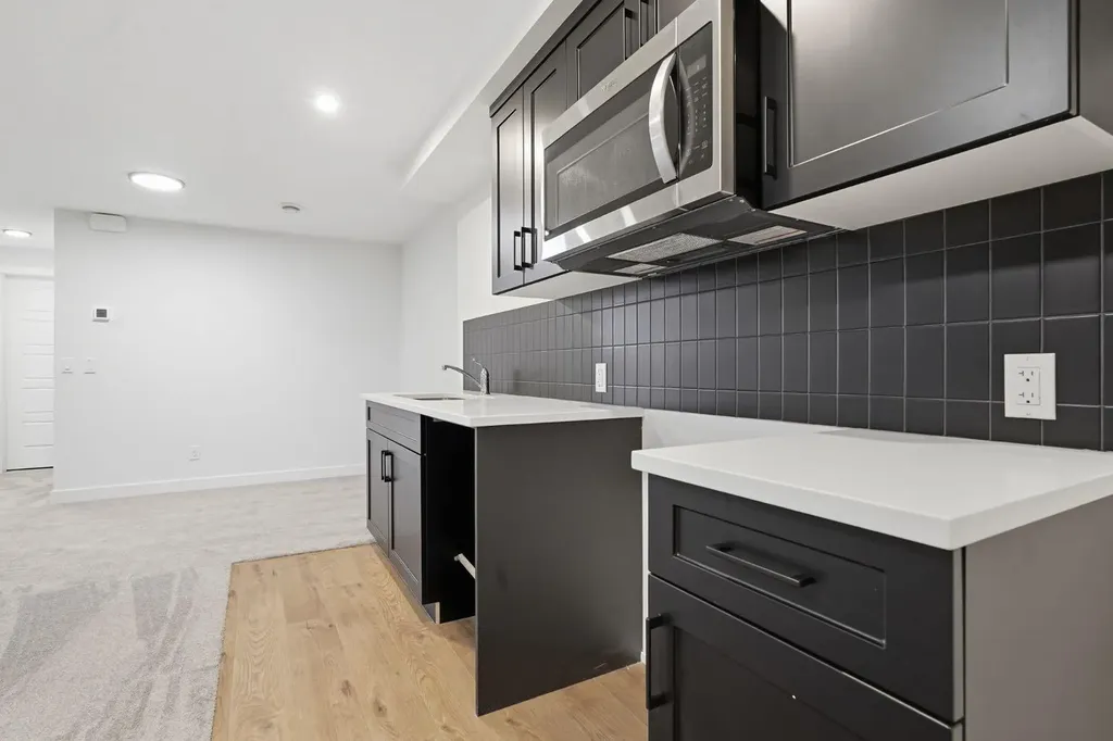 731 Langley Terrace SE Airdrie AB T4A3R1