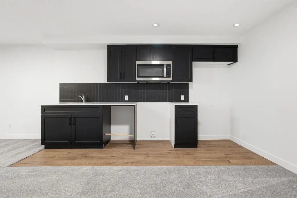 731 Langley Terrace SE Airdrie AB T4A3R1