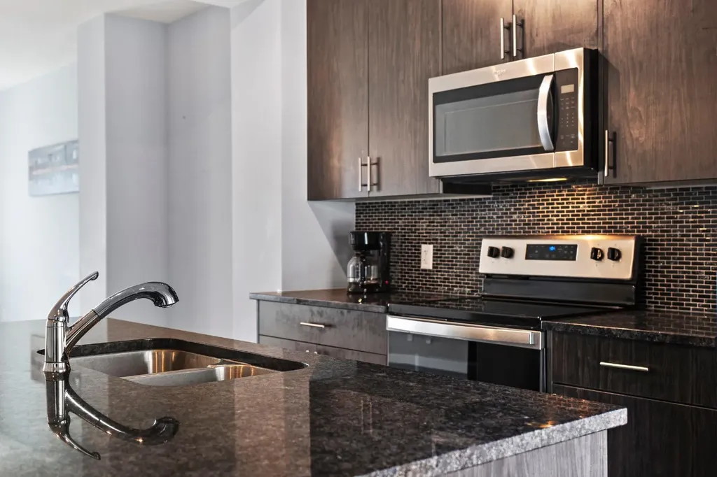 241 Livingston Common NE Calgary AB T3P 1K1