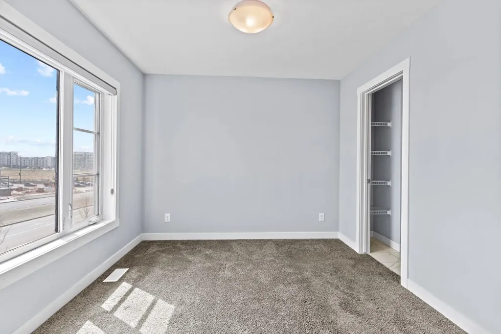 241 Livingston Common NE Calgary AB T3P 1K1