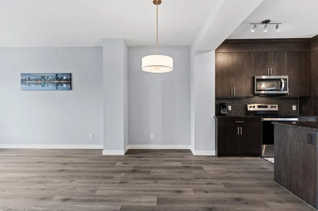 241 Livingston Common NE Calgary AB T3P 1K1
