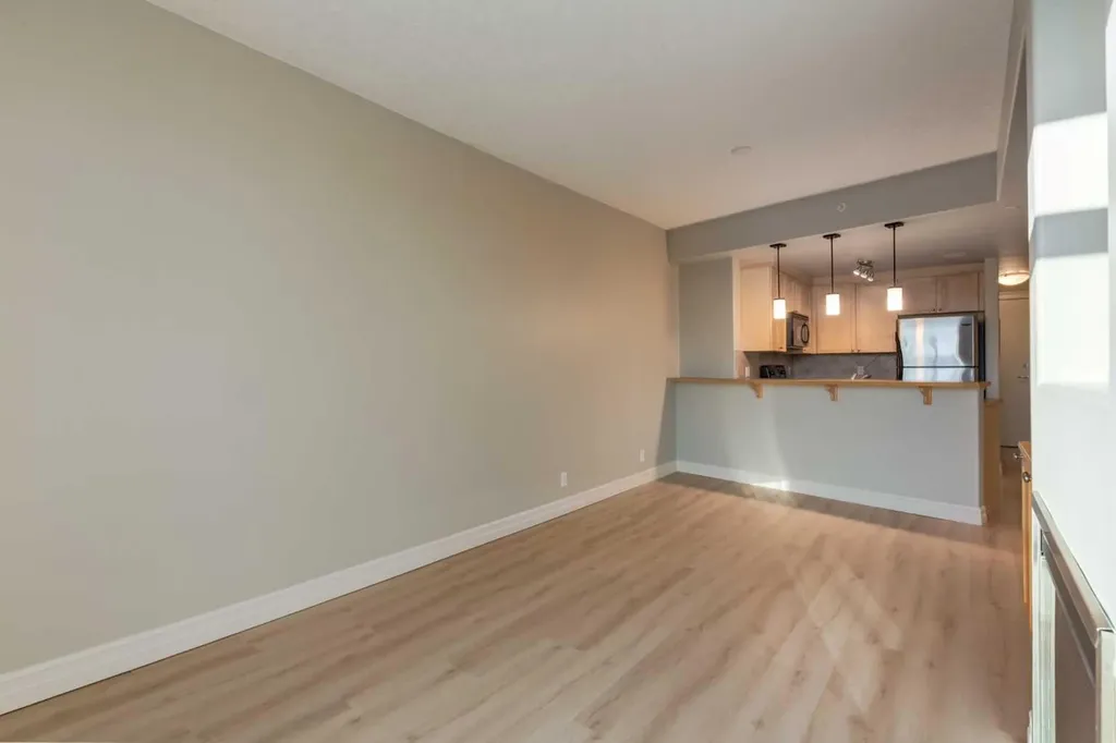 836 15 Avenue SW Calgary AB T2R1S2