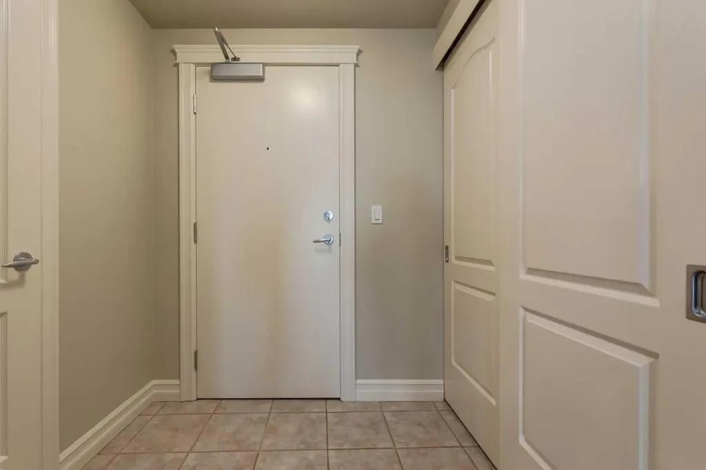 836 15 Avenue SW Calgary AB T2R1S2