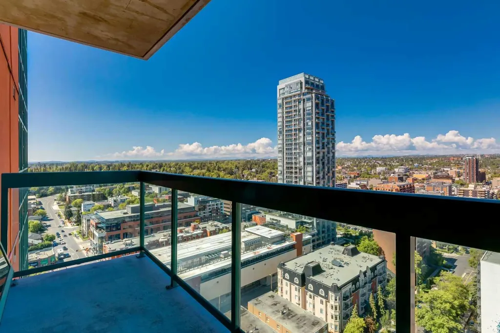 836 15 Avenue SW Calgary AB T2R1S2