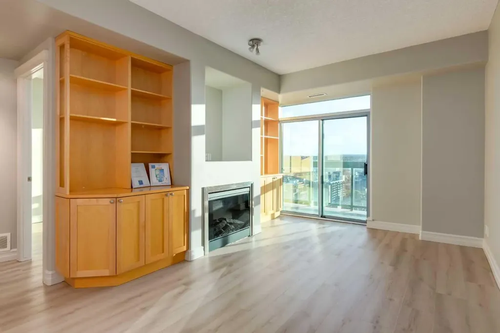 836 15 Avenue SW Calgary AB T2R1S2