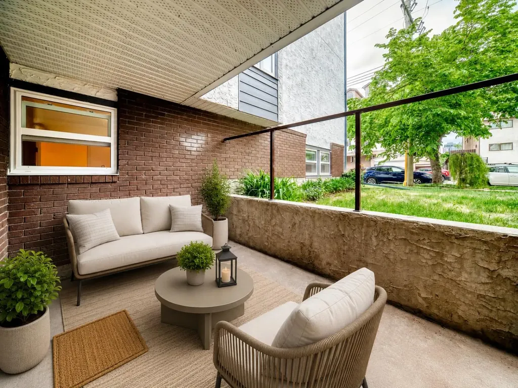 647 1 Avenue NE Calgary AB T2E0B5