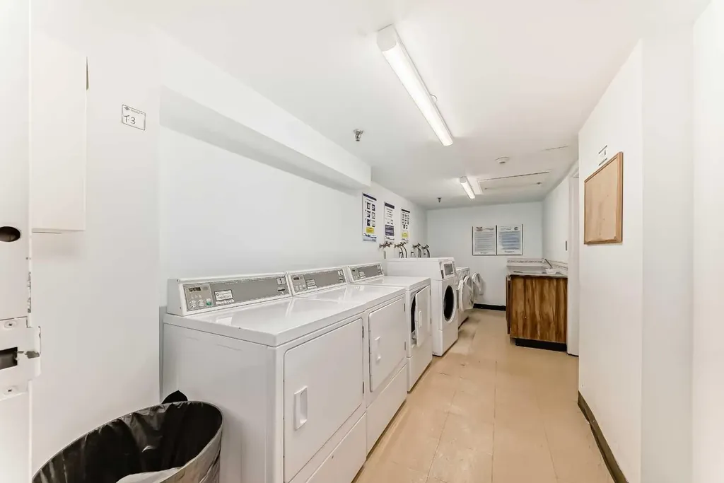 647 1 Avenue NE Calgary AB T2E0B5