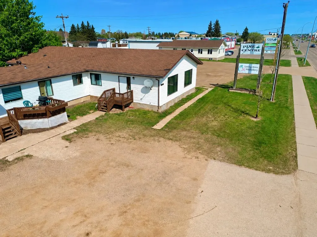 10002 96 Avenue La Crete AB T0H2H0
