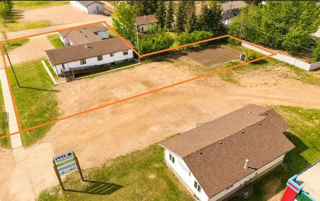 10002 96 Avenue La Crete AB T0H2H0