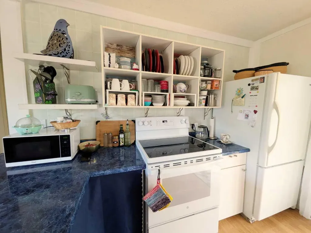 4814 52 Street Eaglesham AB T0H 1H0