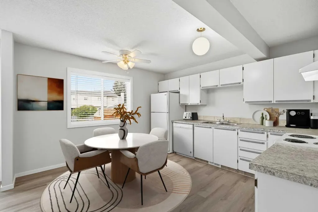 20 Ellenwood Drive Red Deer AB T4R2E3
