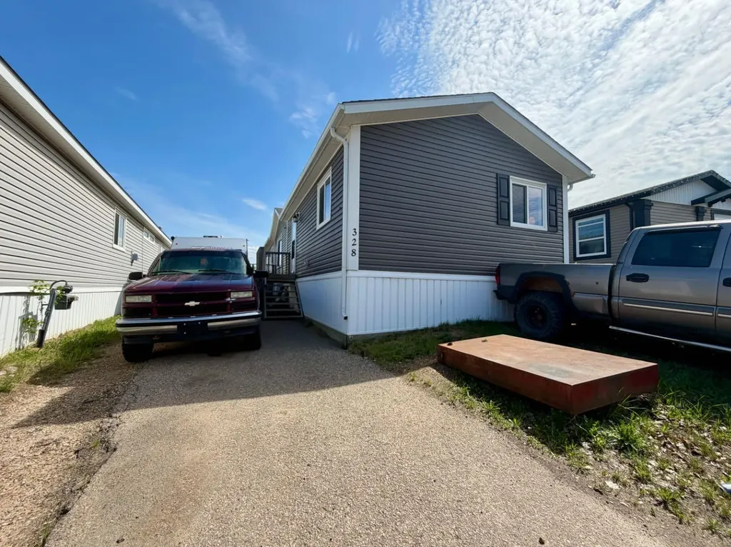 328 Grey Crescent Fort Mcmurray AB T9K 2N8