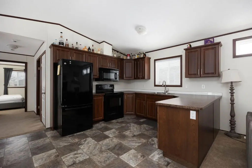 328 Grey Crescent Fort Mcmurray AB T9K 2N8