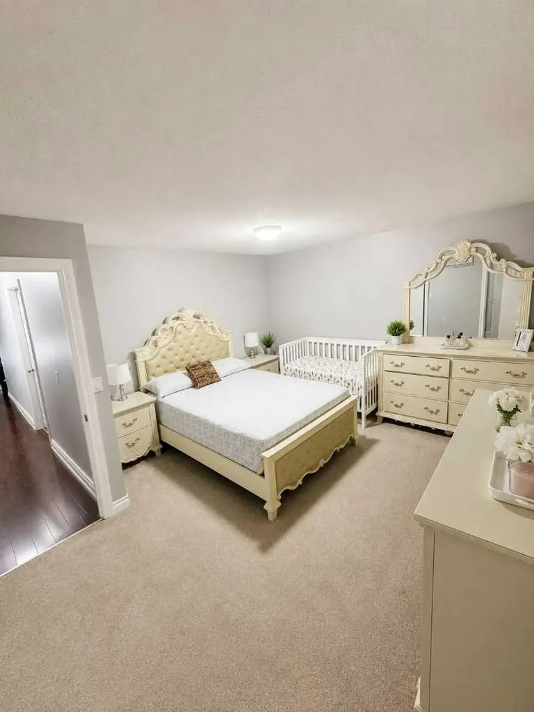 6479 68 Street NE Calgary AB T3J 2H7