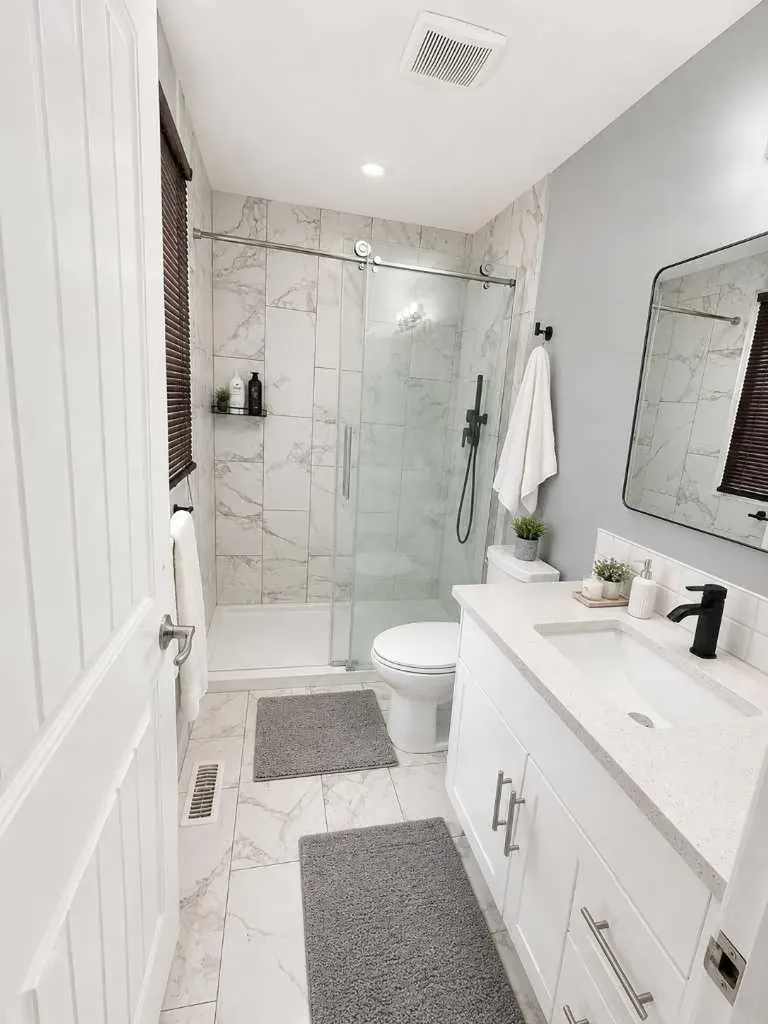 6479 68 Street NE Calgary AB T3J 2H7