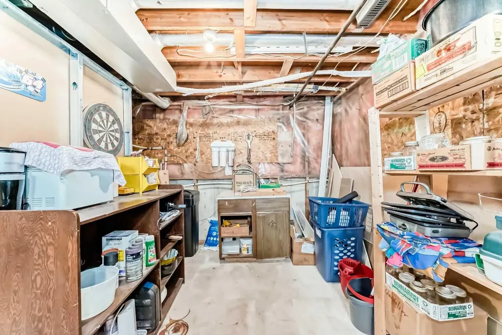 48 Millcrest Way SW Calgary AB T2Y2J4
