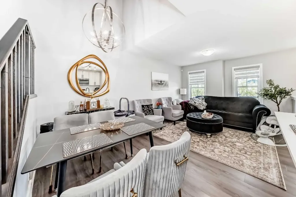 1283 140 Avenue NW Calgary AB T3P 0Y5