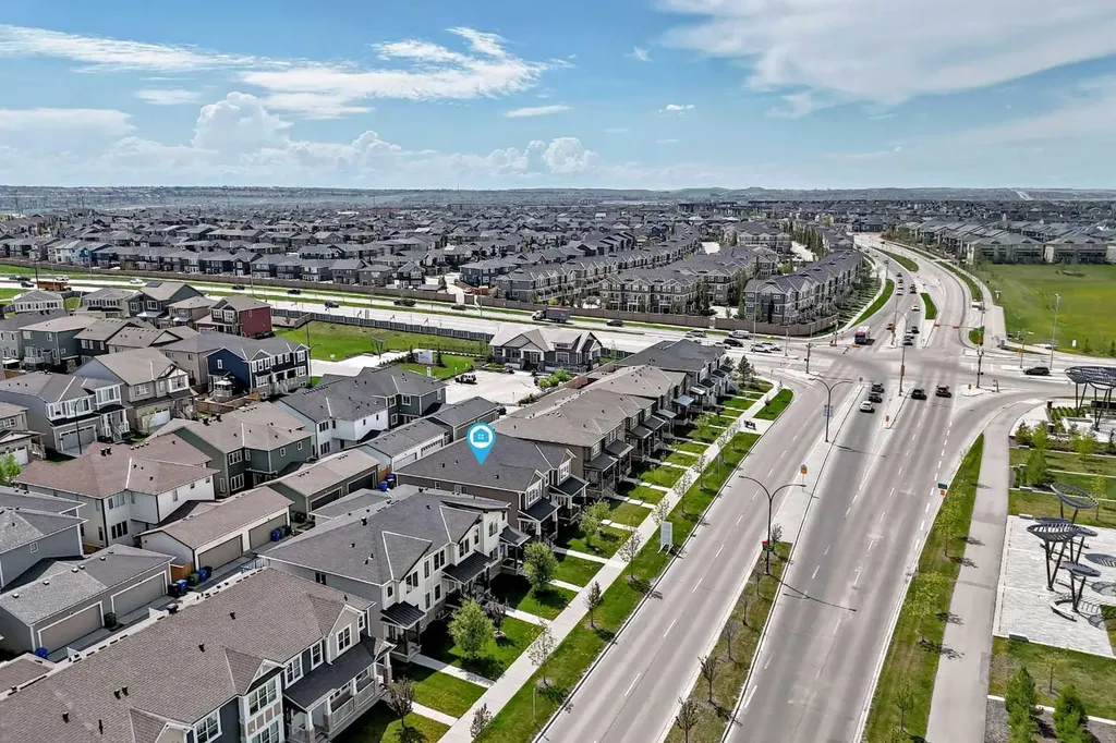 1283 140 Avenue NW Calgary AB T3P 0Y5