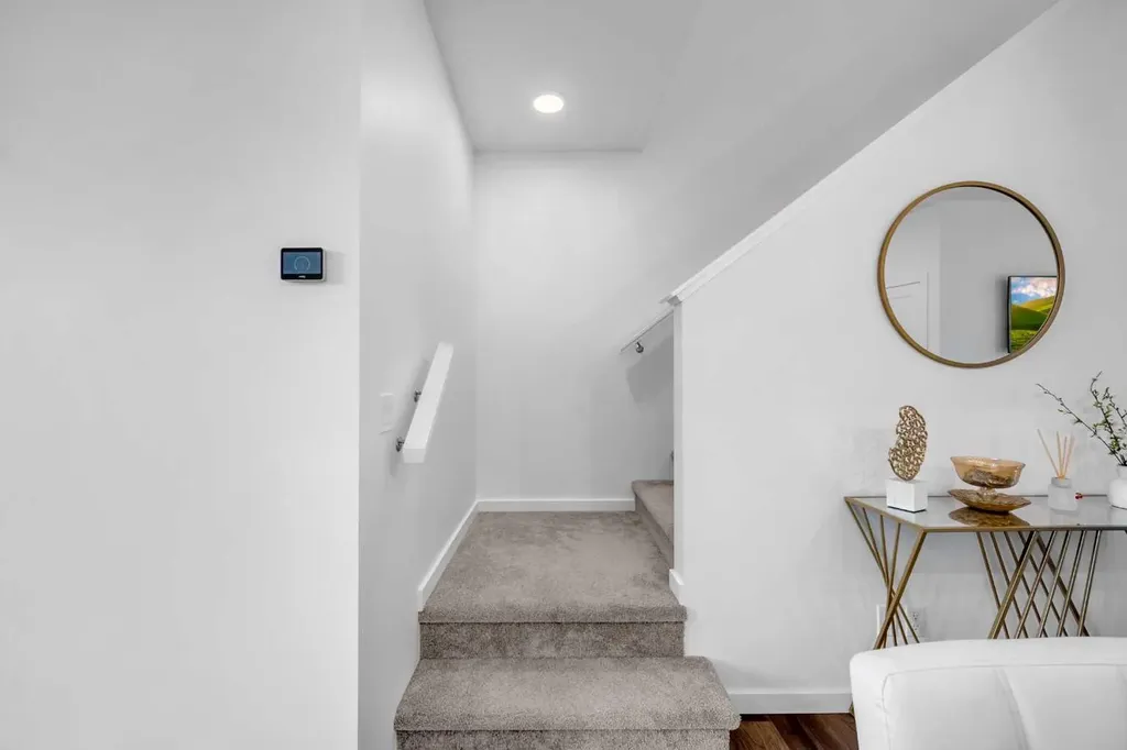 84 Savanna Place NE Calgary AB T3J 0X5