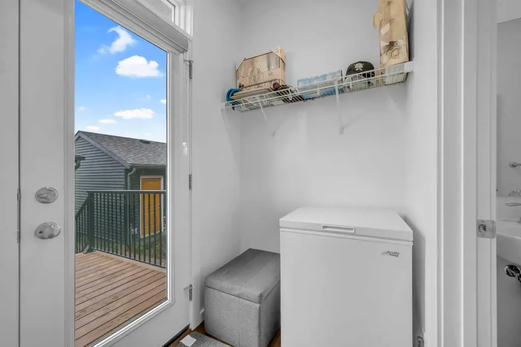 84 Savanna Place NE Calgary AB T3J 0X5