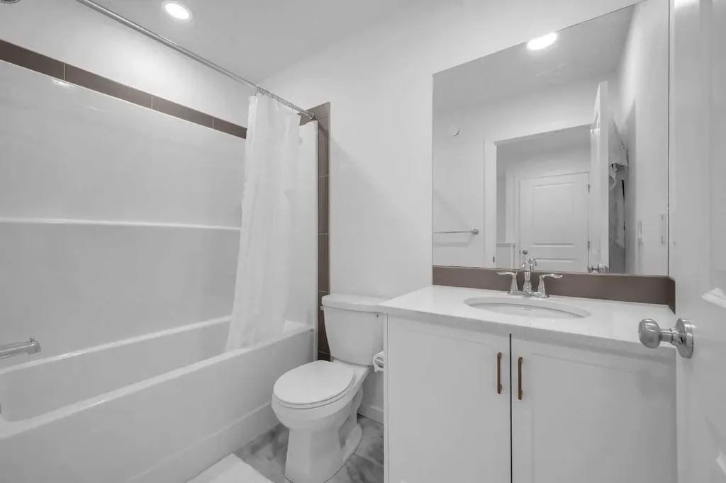 84 Savanna Place NE Calgary AB T3J 0X5