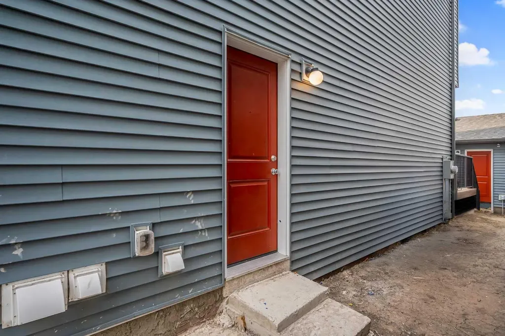 84 Savanna Place NE Calgary AB T3J 0X5