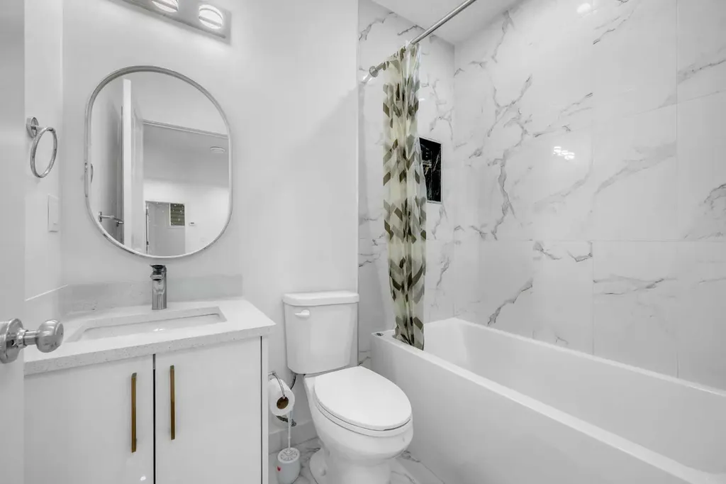 84 Savanna Place NE Calgary AB T3J 0X5