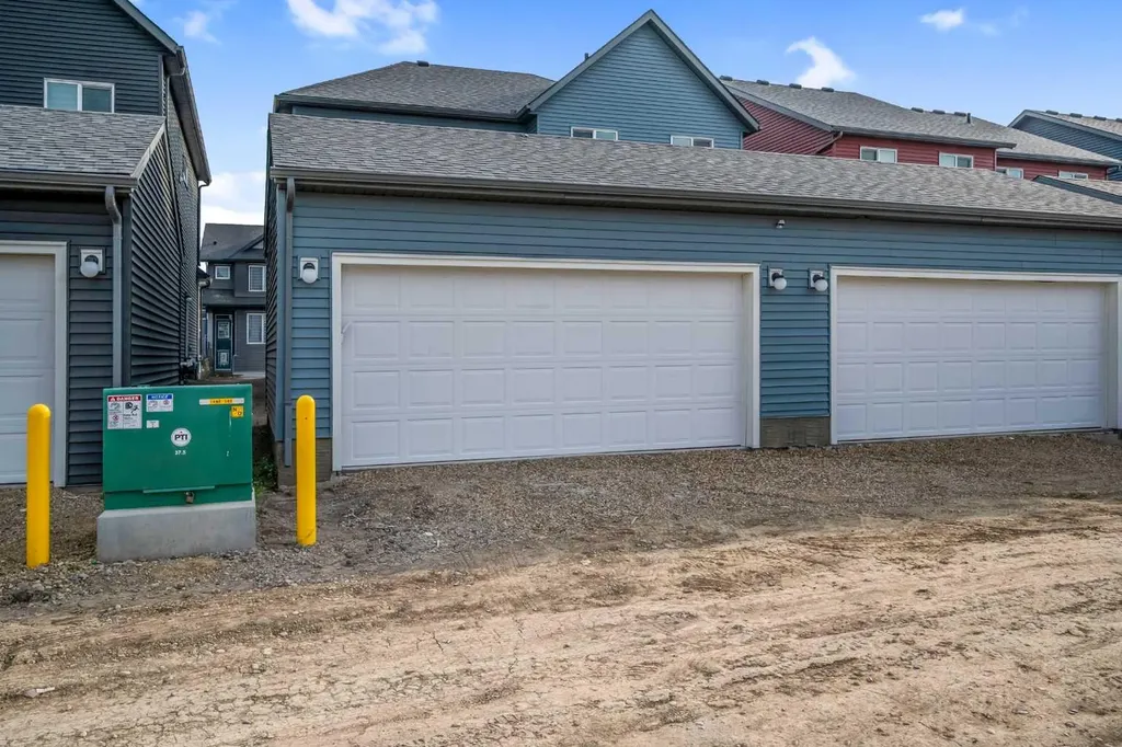 84 Savanna Place NE Calgary AB T3J 0X5