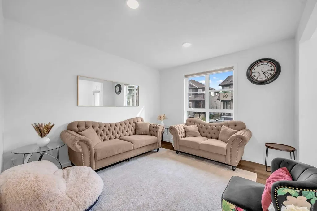 84 Savanna Place NE Calgary AB T3J 0X5