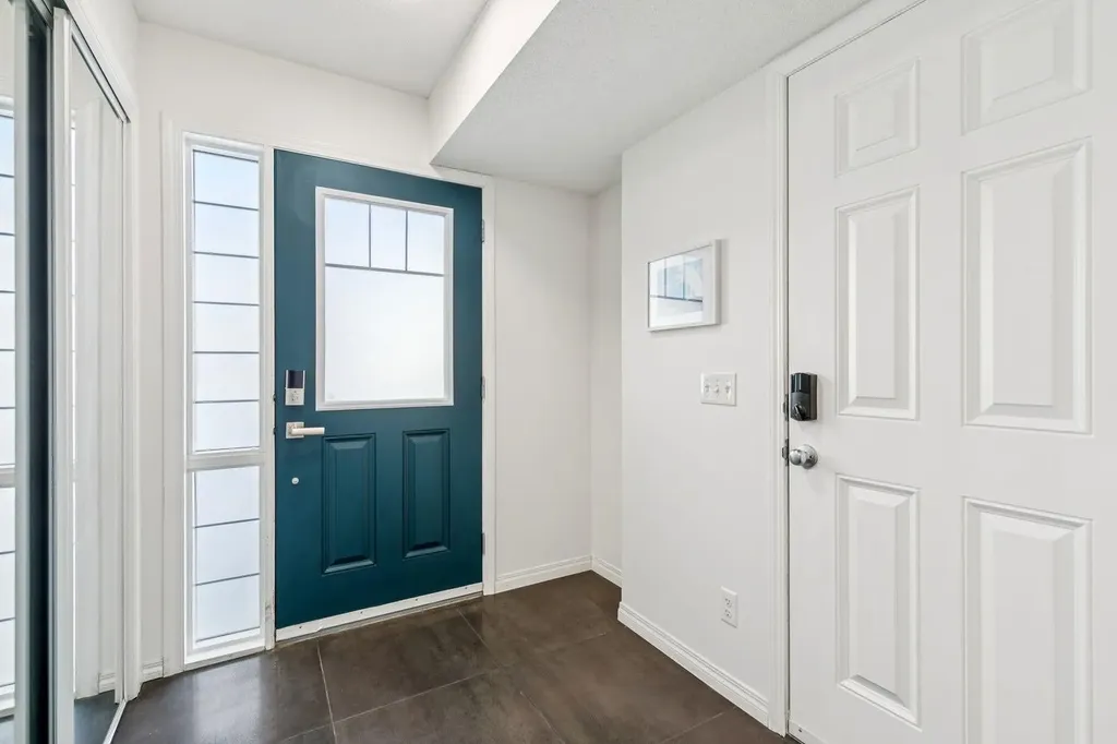 321 Windstone Gardens SW Airdrie AB T4B 3R5