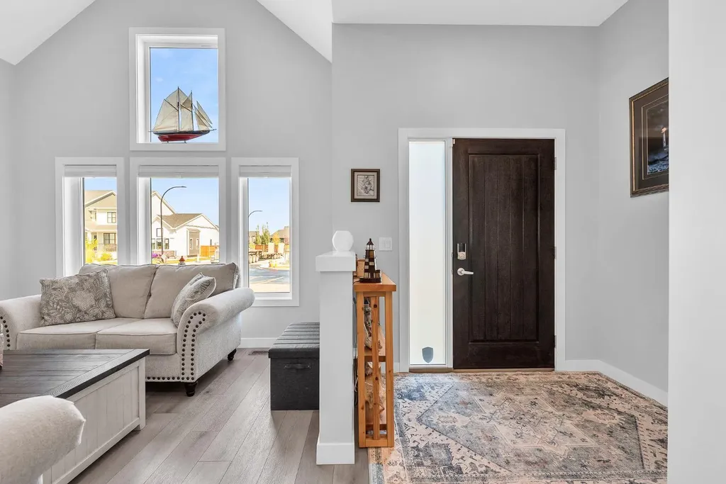 1098 Creekside Boulevard SW Calgary AB T2X 5K6