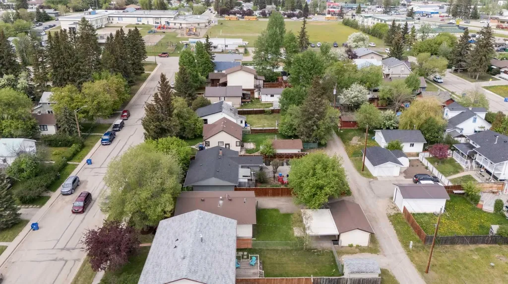 4811 47 Street Rocky Mountain House AB T4T 1C3