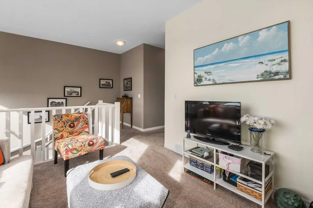 390 River Heights Crescent Cochrane AB T4C 0T9